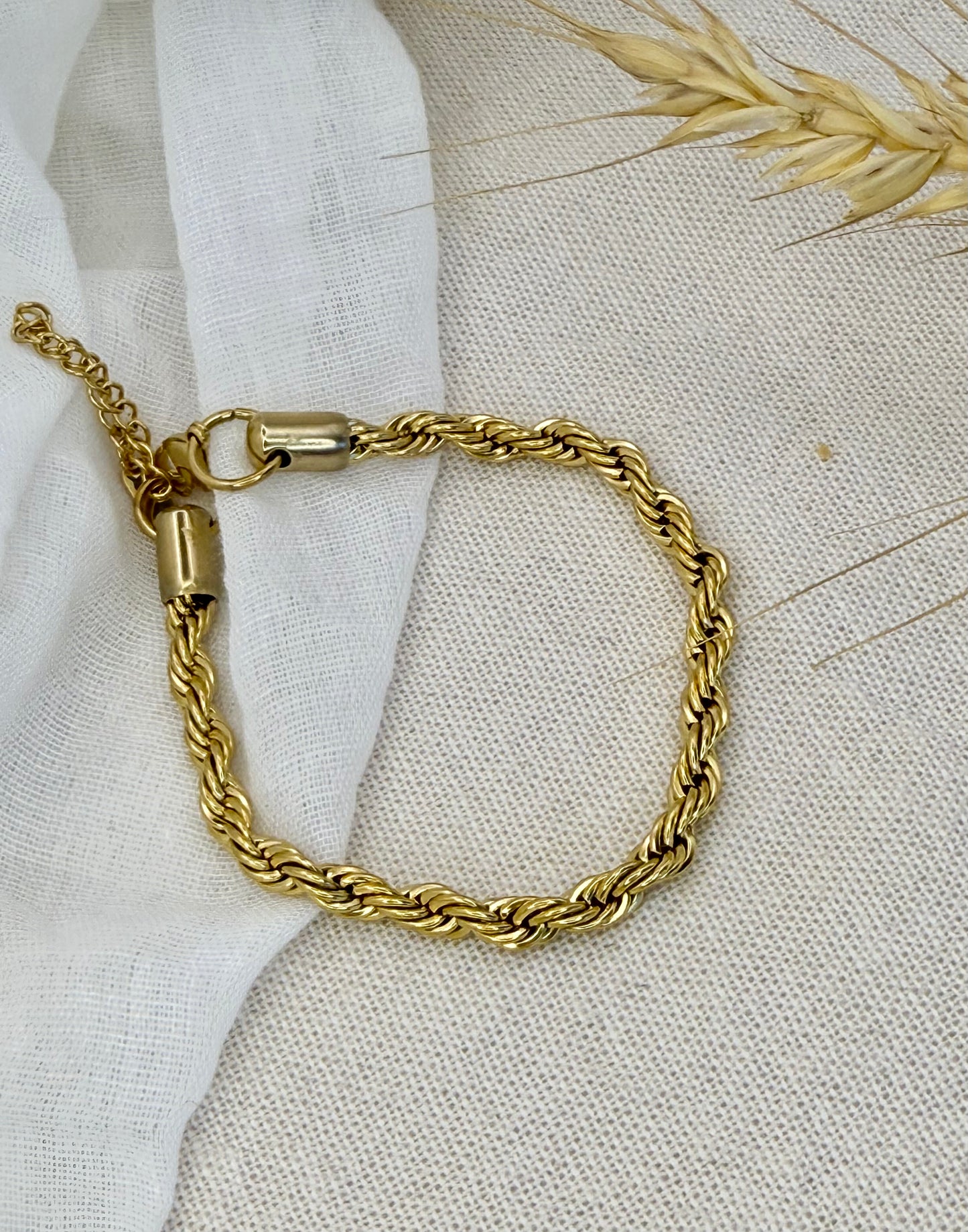 Remi twisted rope bracelet