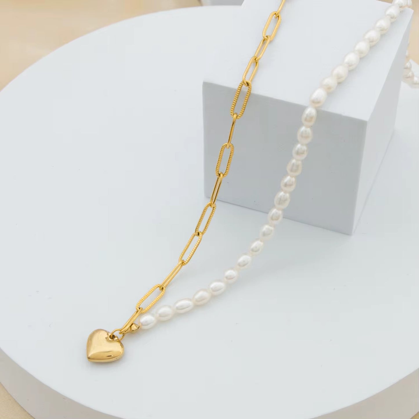 Margot heart pendant necklace