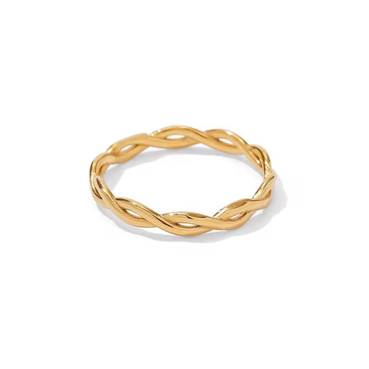 Lumi gold twisted ring