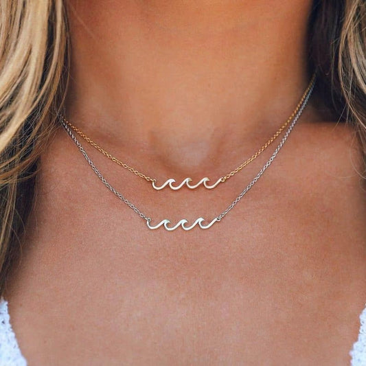 Tarni wave necklace
